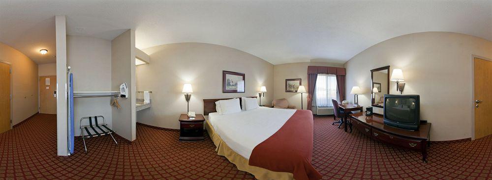 Holiday Inn Express Metropolis By Ihg Zewnętrze zdjęcie